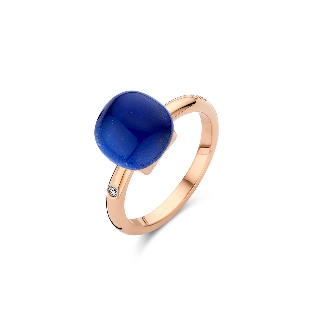 18kt rose golden ring with sapphire and our signature diamond